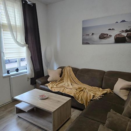 Ferienwohnung Am Bahnhof Bernburg Buitenkant foto